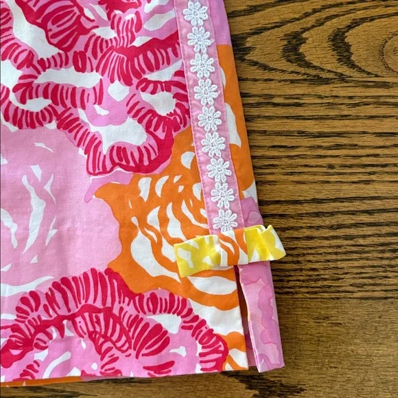 Lilly Pulitzer Pink and Yellow Floral Skort with daisy lace trim size 10 - Picture 2 of 6